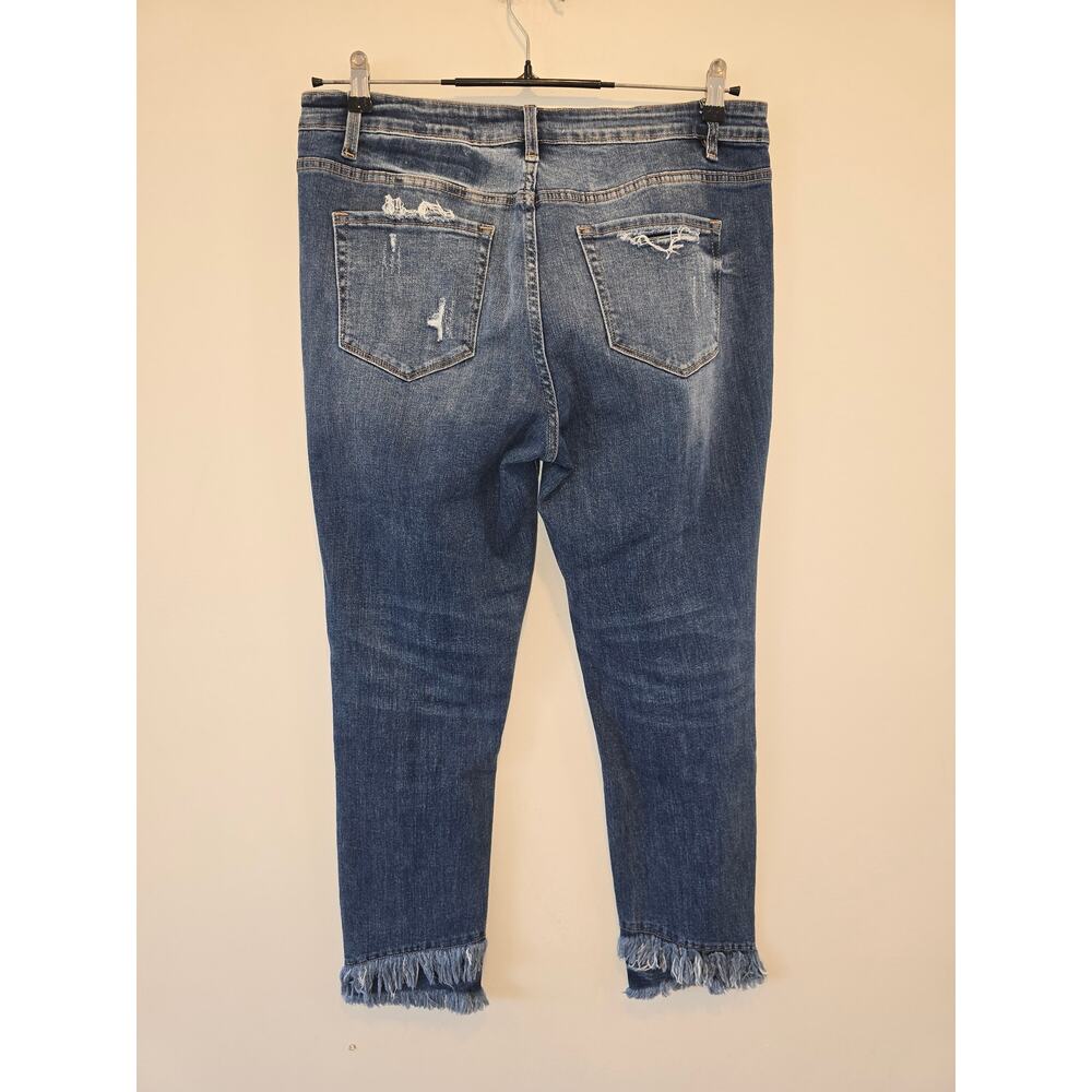 Zenana Distressed Jeans size 32/12 Very stretchy - Picture 4 of 6